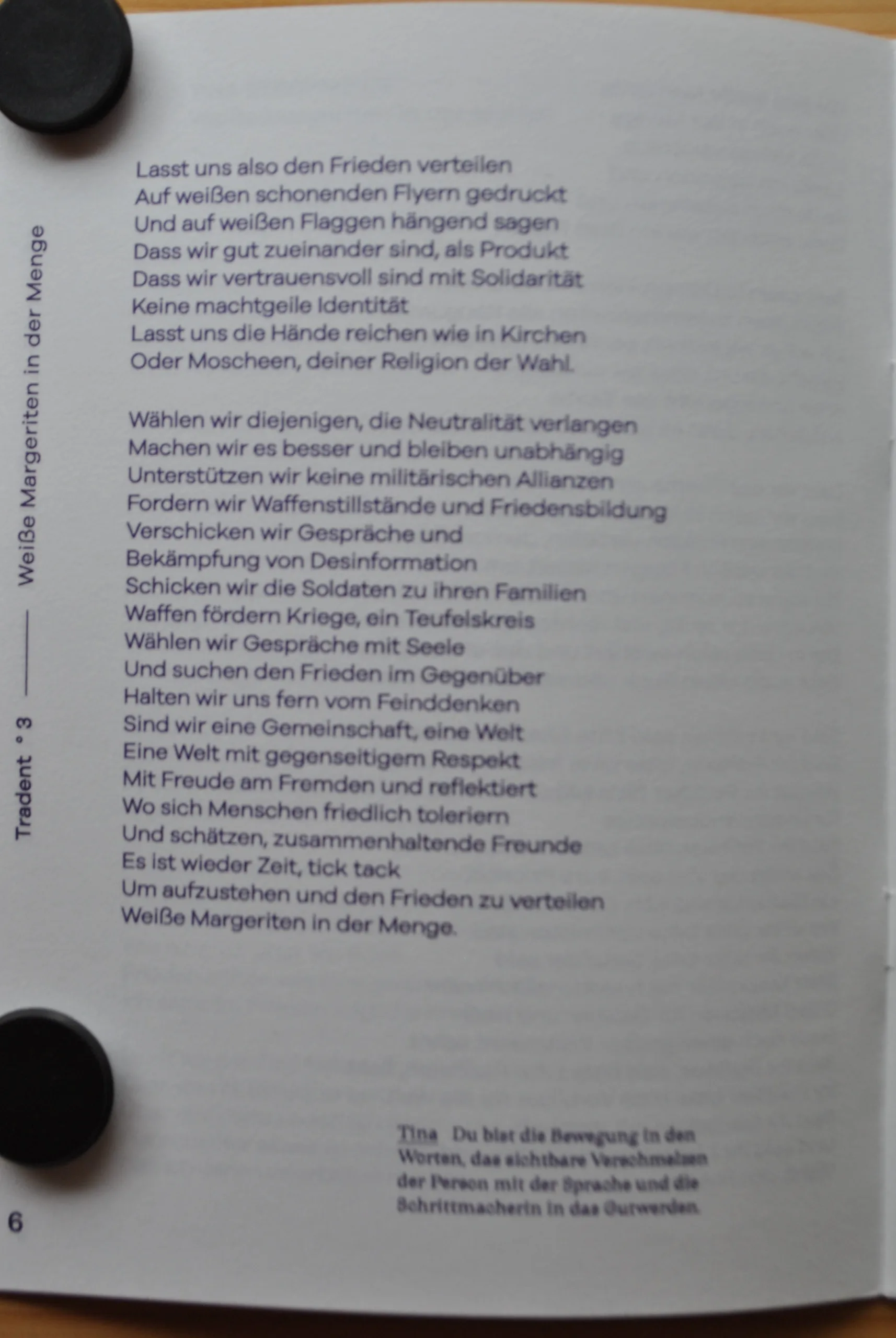 TRADENT Nr. 3, aufgeschlagen
