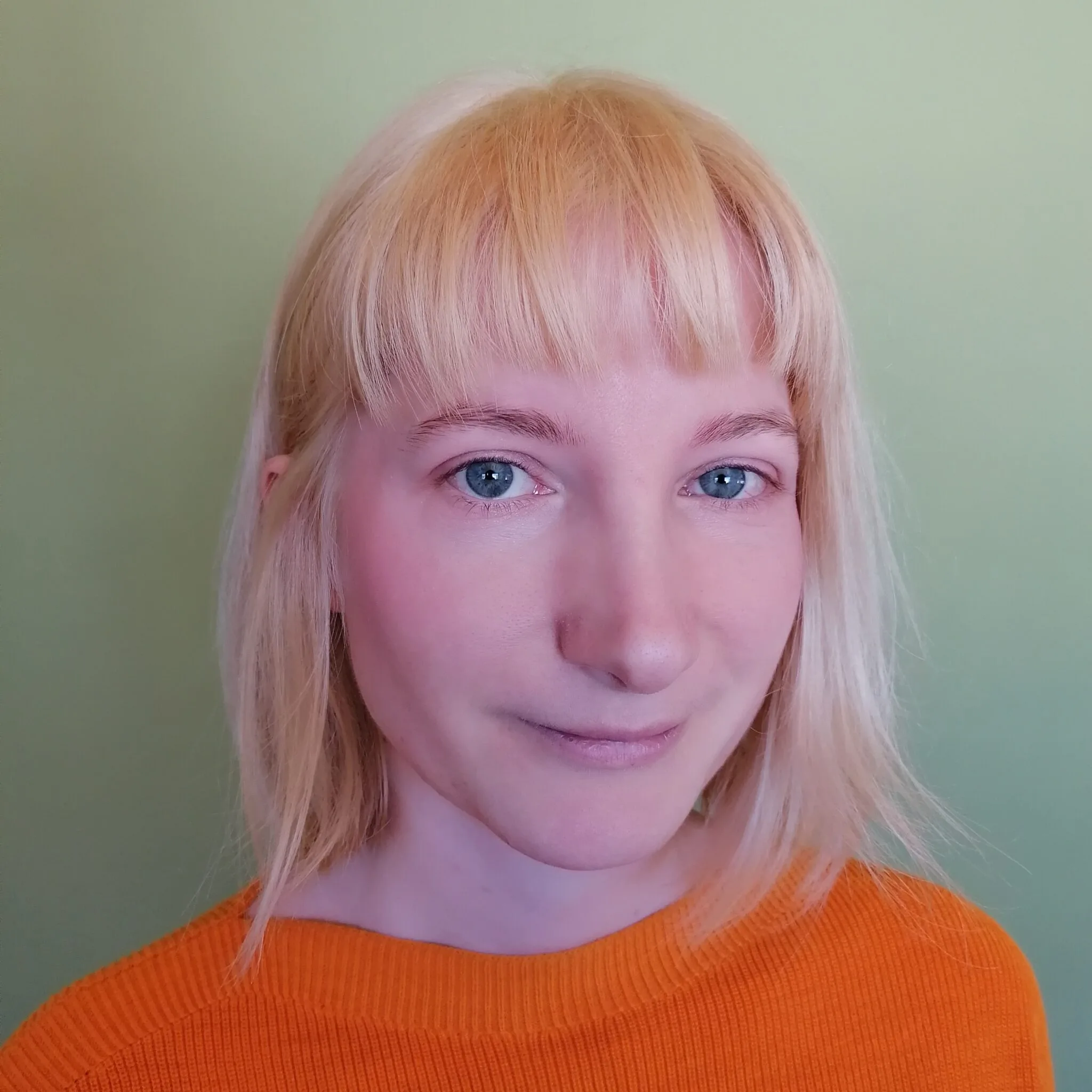 Autorinnenporträt Tina Strohmaier